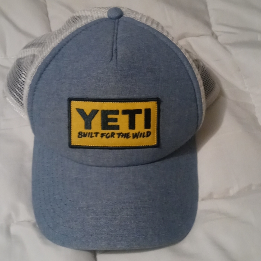 Yeti cooler trucker hat!!😁